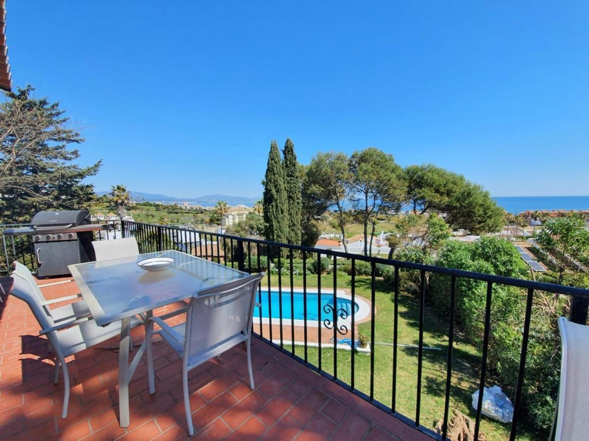Beautiful 5 Bedroom Villa With Private Pool With Stunning Sea Views, Walking Distances To Shops Restaurants Beach Manilva Eksteriør bilde